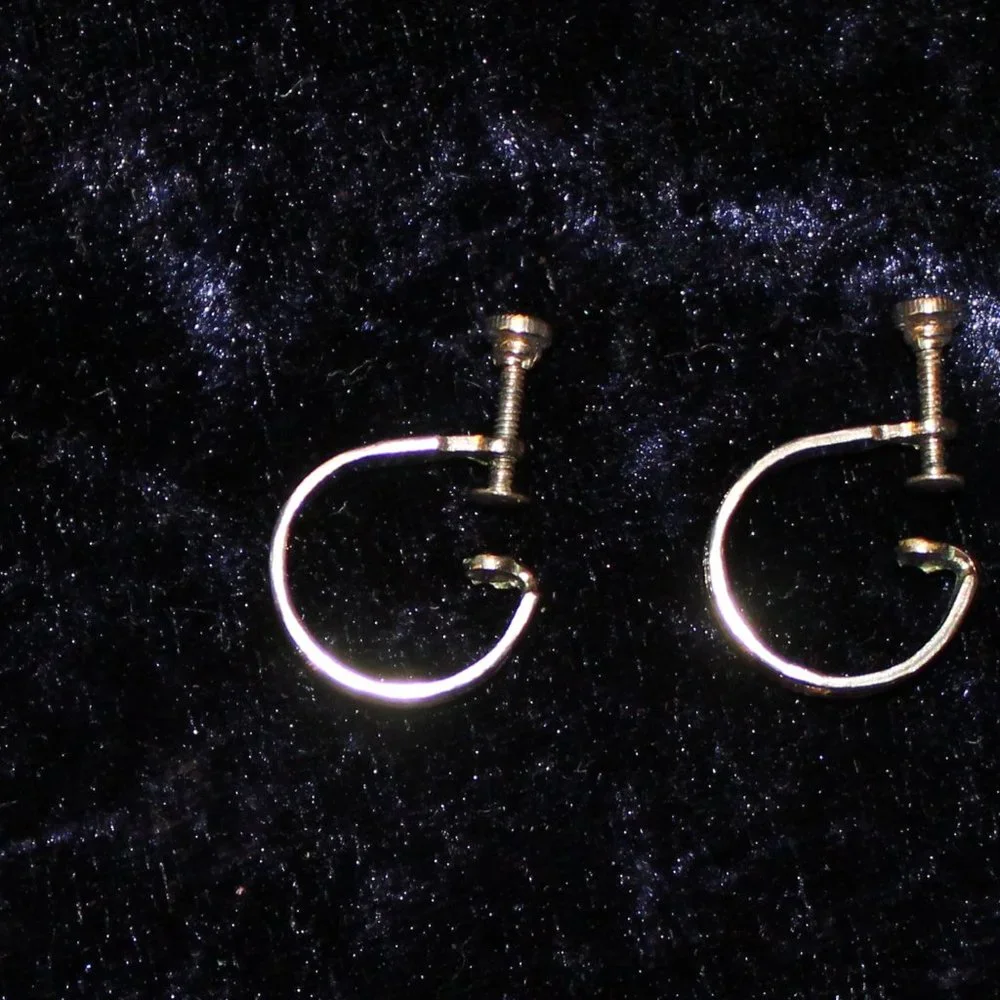 Gold toned hooped screw Earrings